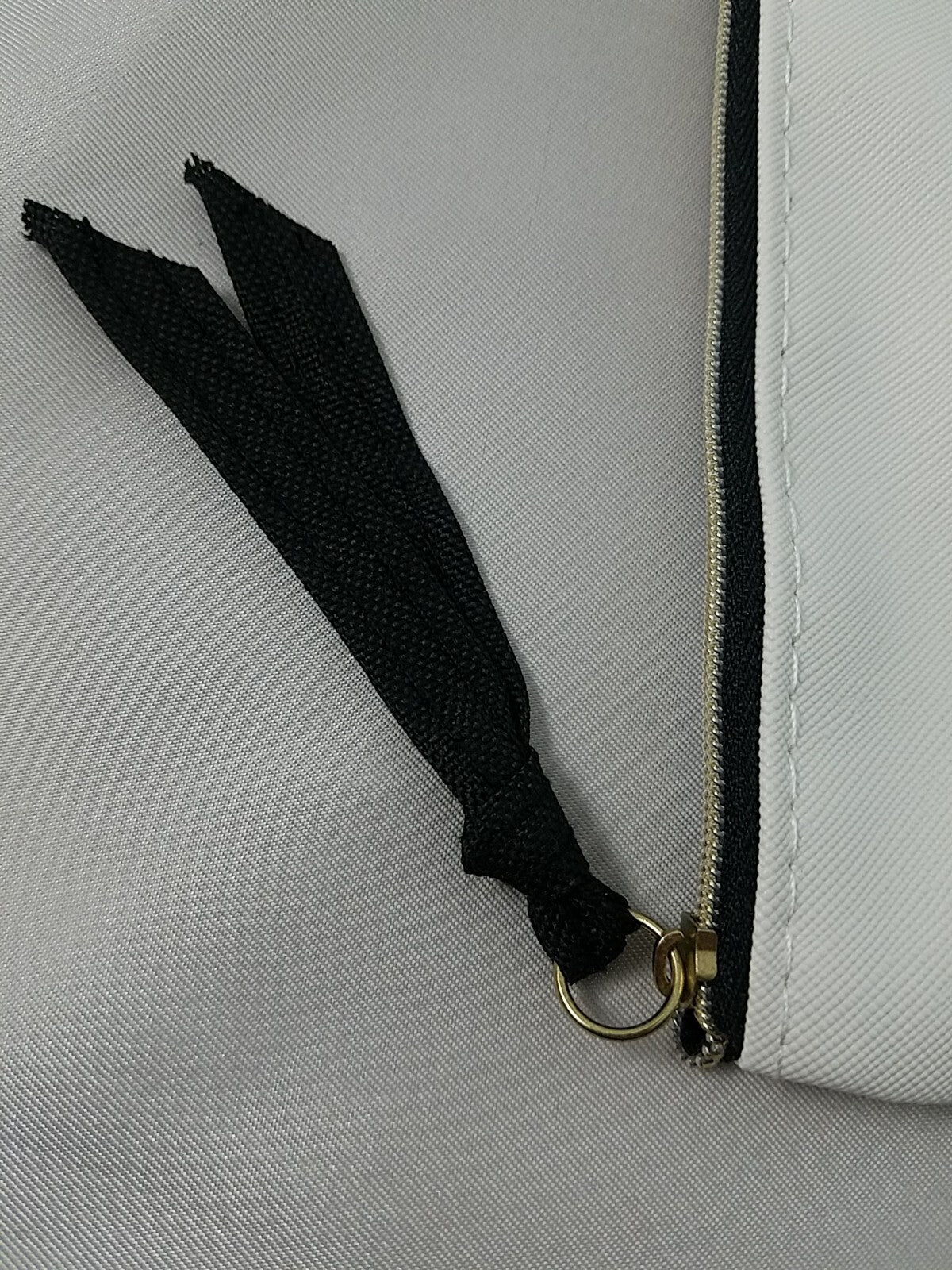 The Good Stuff Cosmetic Pouch Bag - Small White & Gold Zipper Makeup Bag