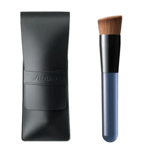 Professional Foundation Makeup Brush 131 - Soft Dense Bristle Tool for Flawless Finish
