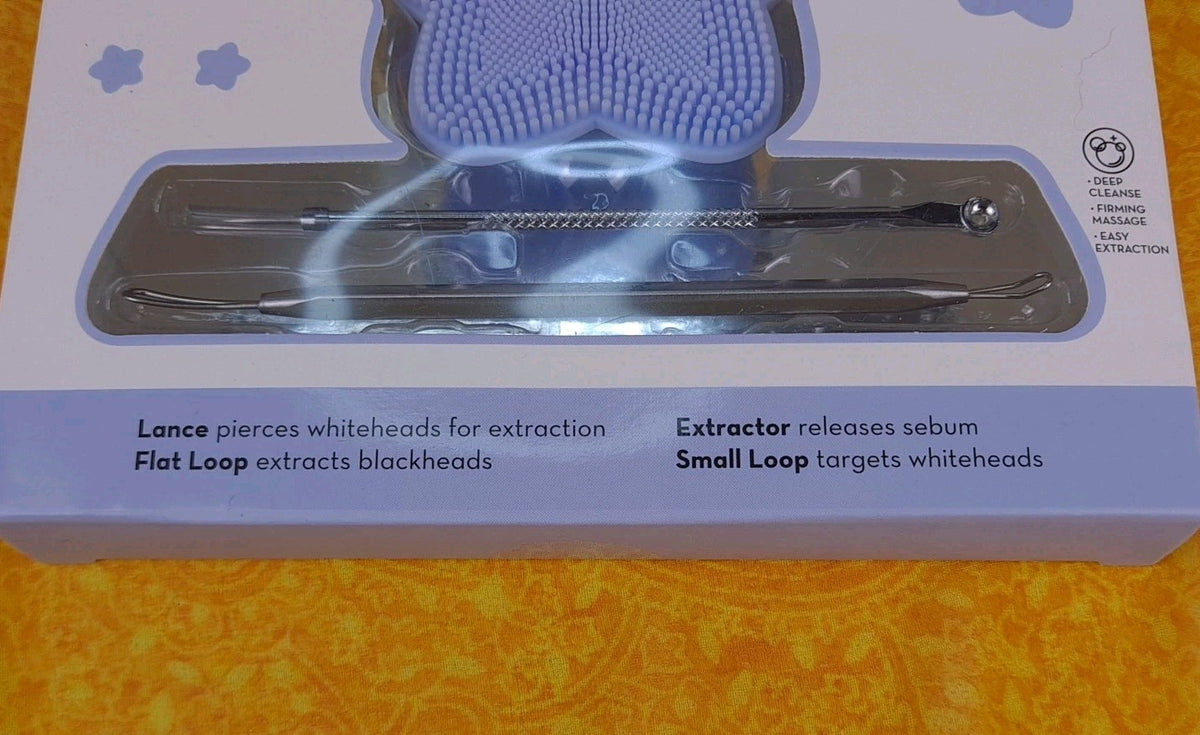 Clear Complexion Kit with Massager and Double-Ended Extractors - Skincare Set