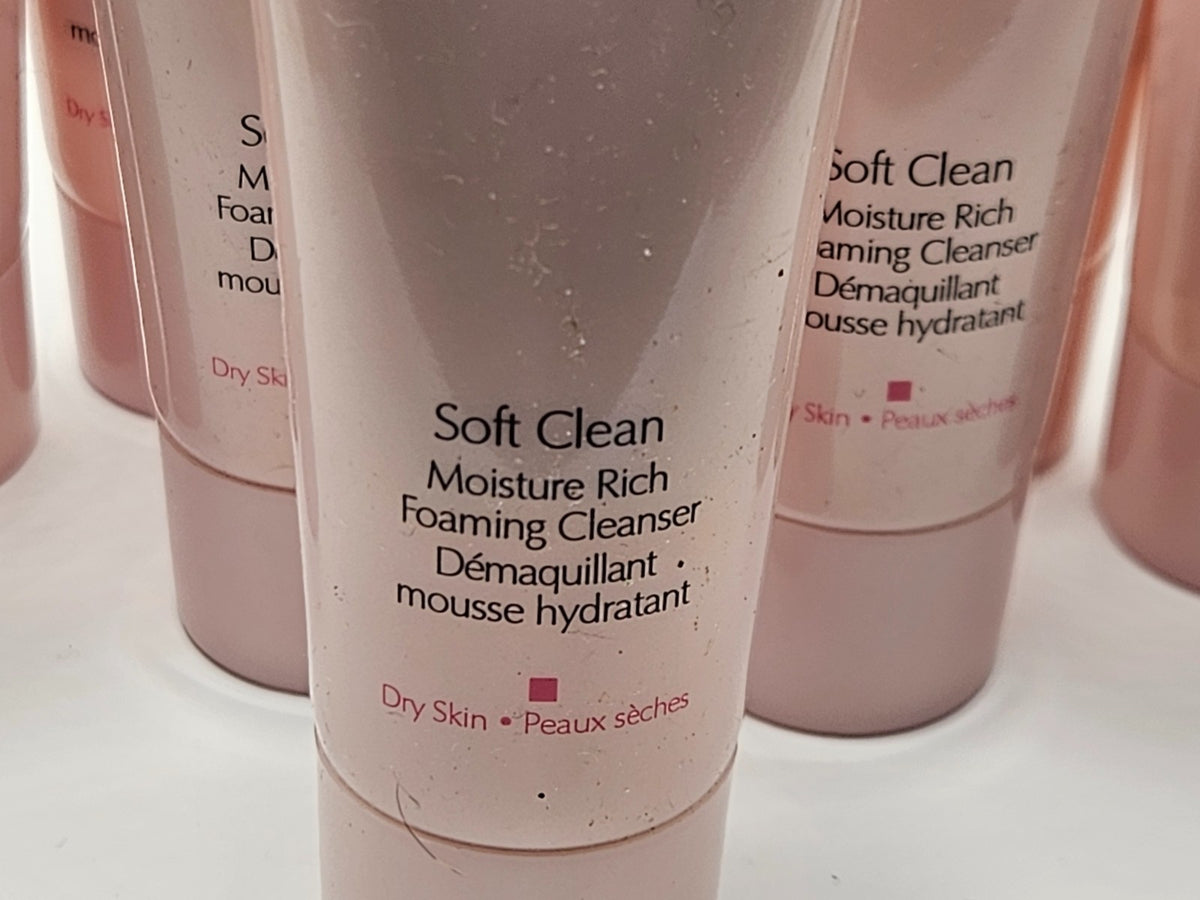 Estee Lauder Moisture Rich Facial Cleanser for Dry Skin 10-Pack 1oz