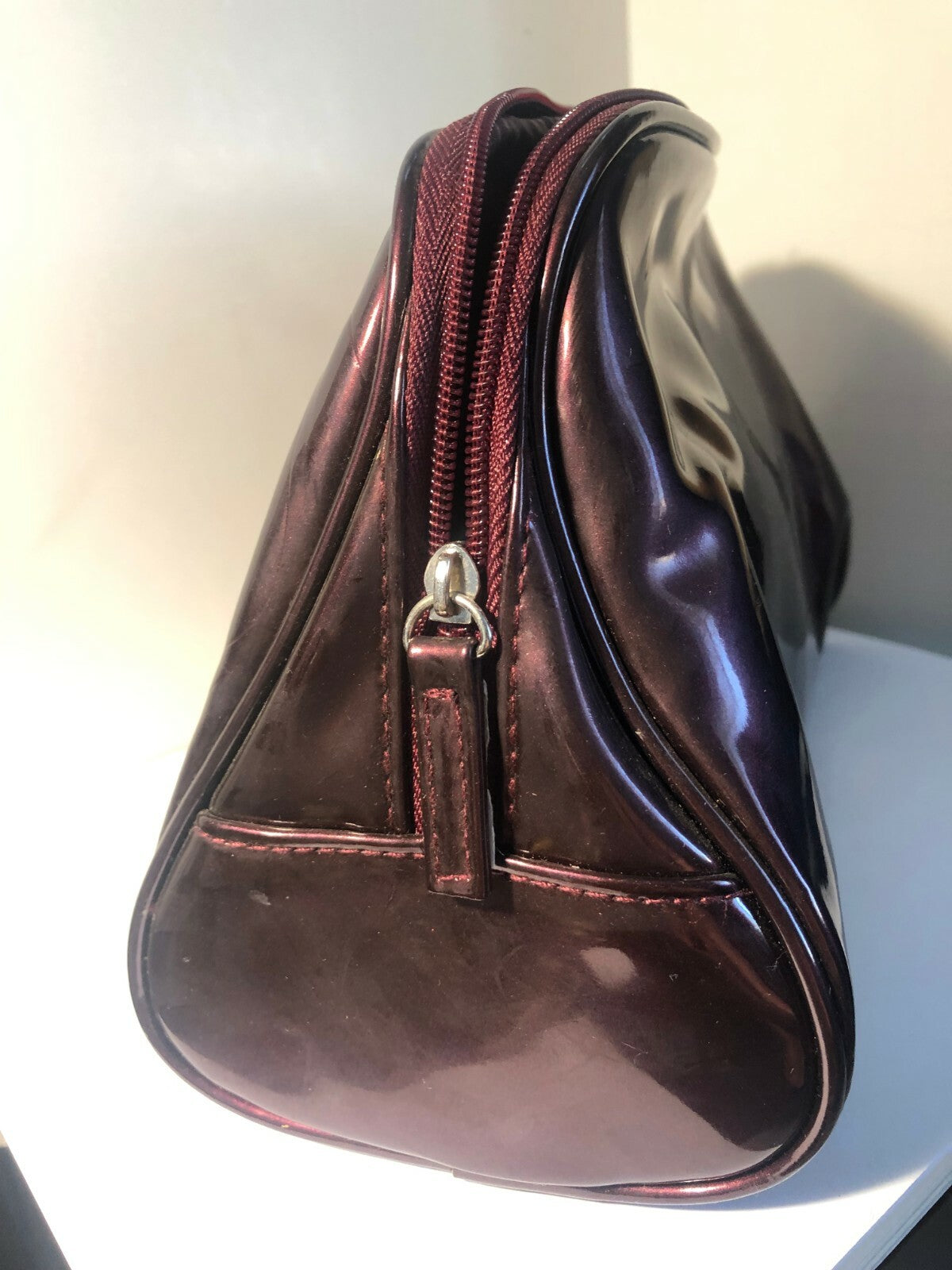 Purple Faux Leather Makeup Bag with Zipper for Cosmetics