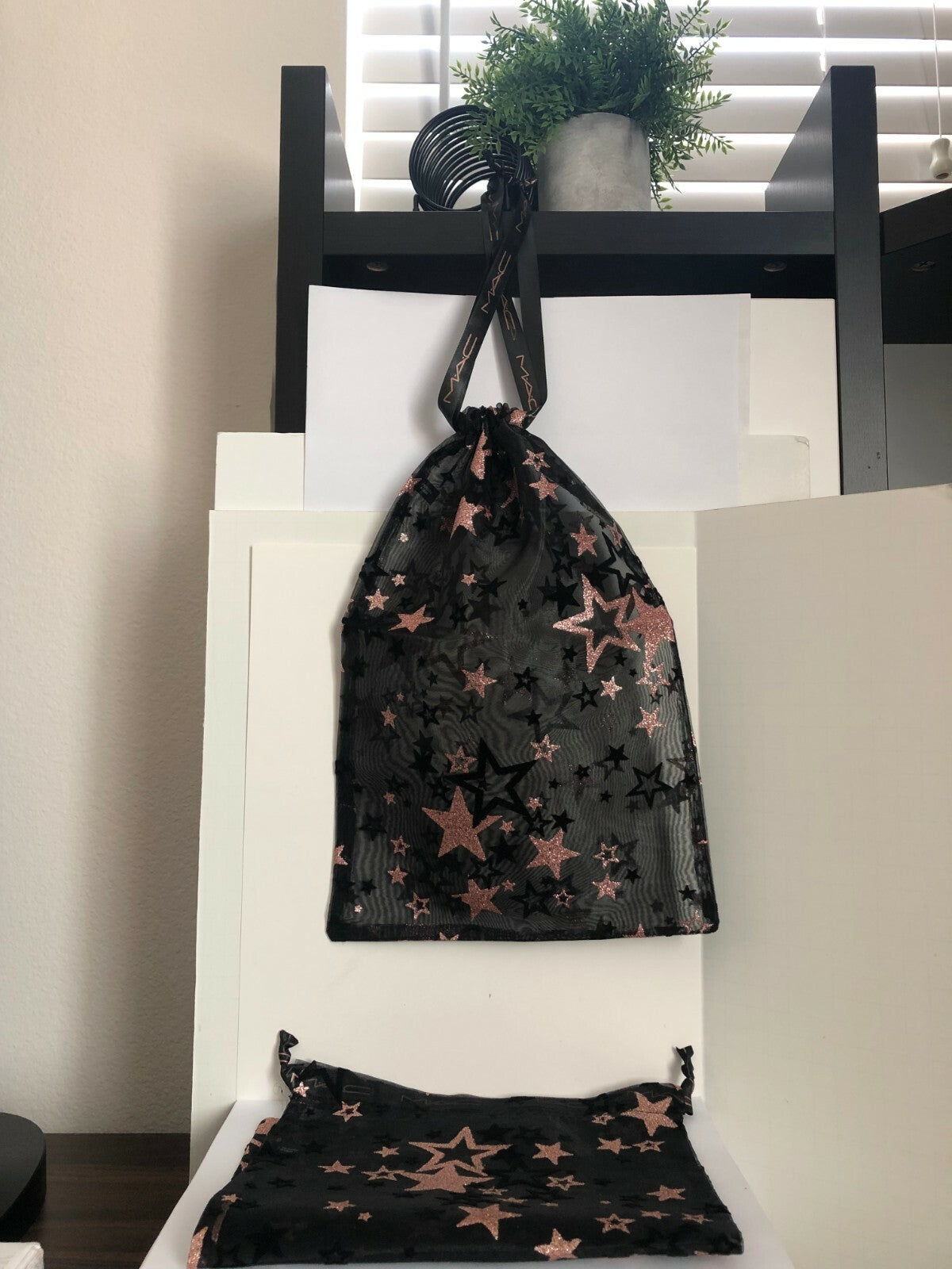 2x Mac Black Rose Gold Pentagram Pattern Large Pouch with Drawstring
