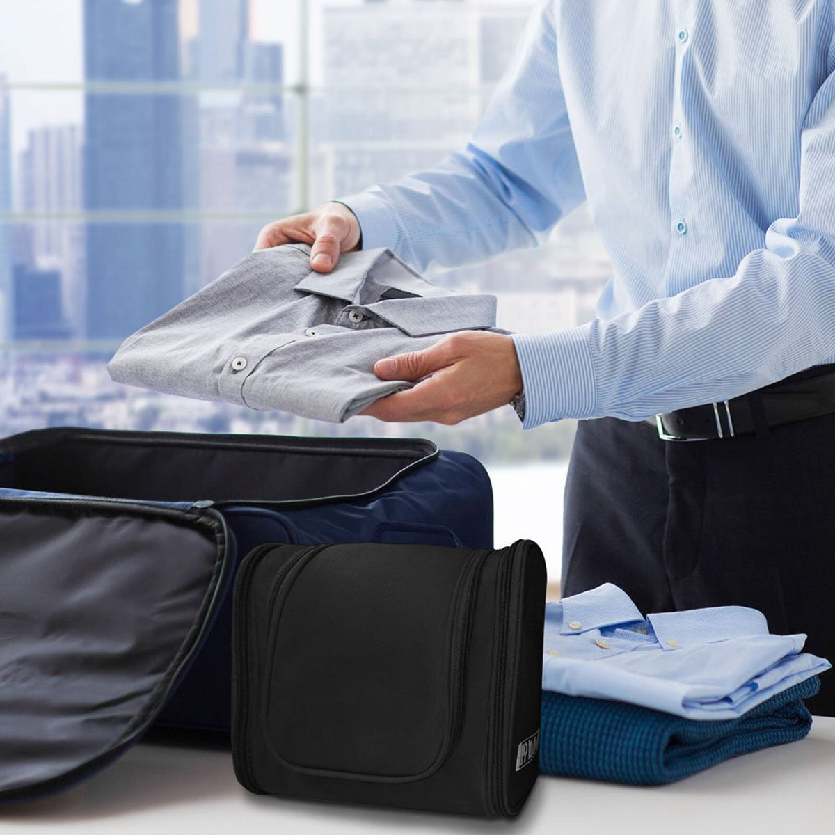 Waterproof Hanging Toiletry Organizer Travel Bag Men Women Compact Bathroom Storage