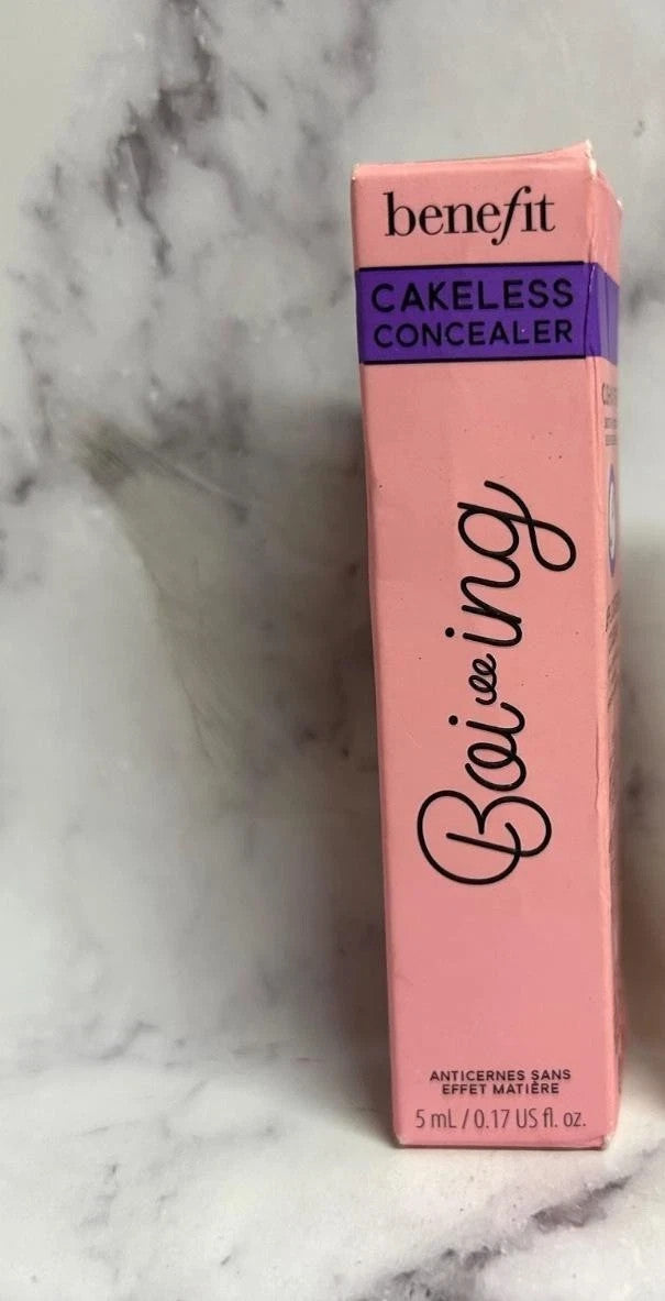Benefit Boi-Ing Cakeless Concealer Shade 8.25 Full Size Makeup Coverup