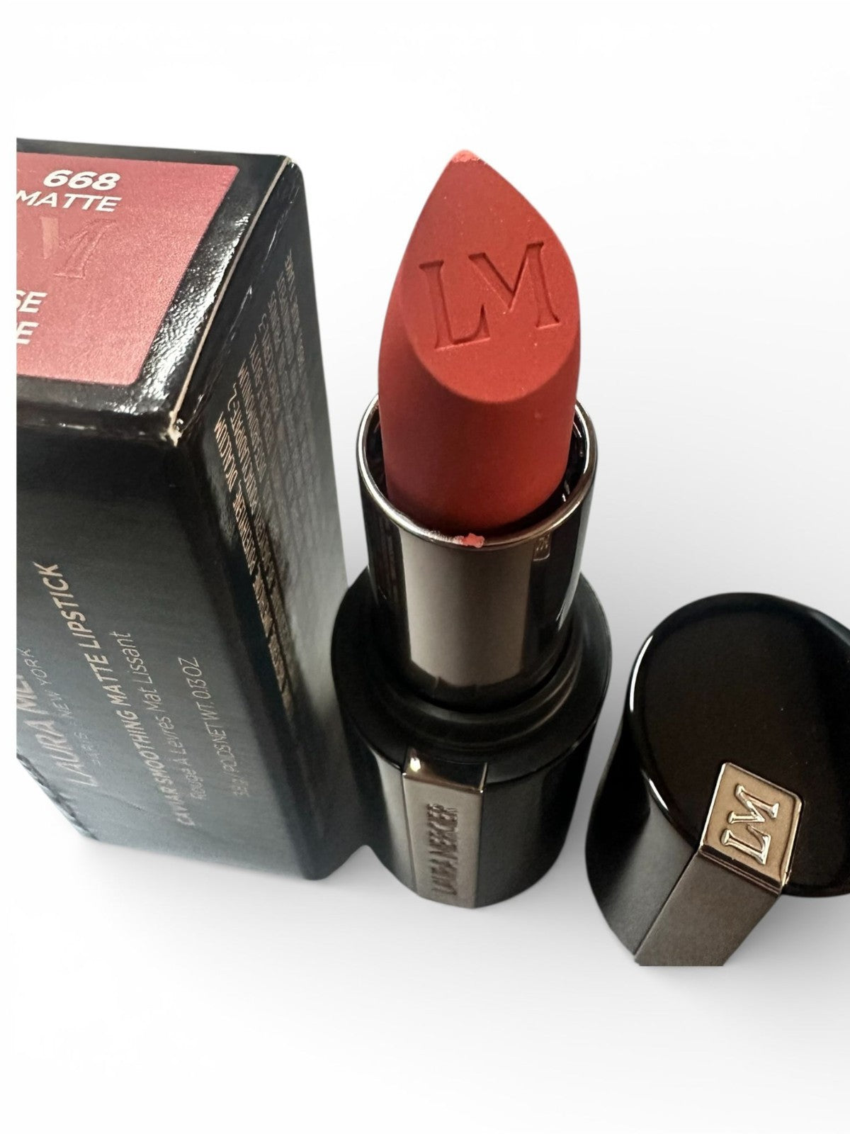 Lipstick - Matte Smoothing Lip Color in Rose Crepe 3.8g