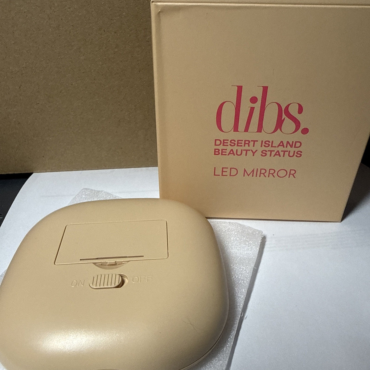 LED Compact Makeup Mirror with Bright Light - Dibs Beauty