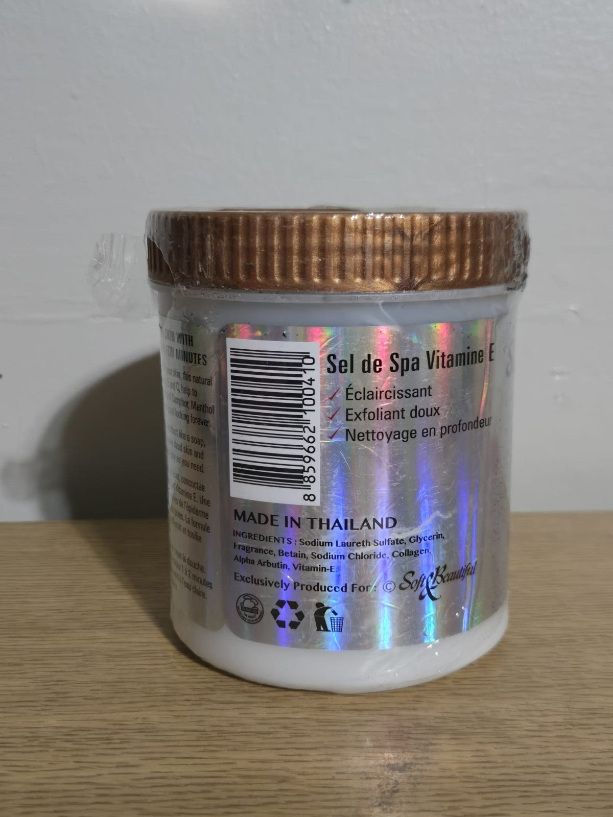 Soft & Beautiful Vitamin E Arbutin Collagen Exfoliating Spa Salt