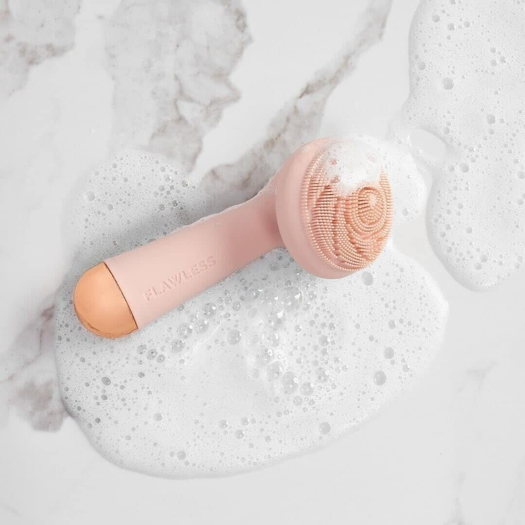 Facial Cleansing System with Massager and Silicone Head - Pink