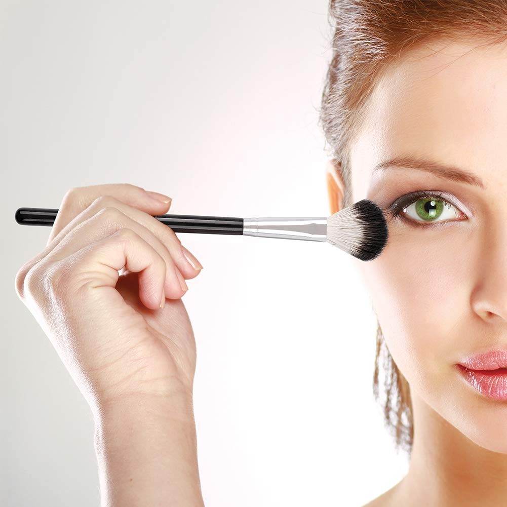Highlighter Makeup Brush - Soft Goat Hair Blending and Precision Face Brush