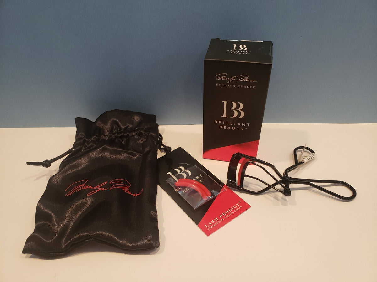 Eyelash Curler with Travel Pouch - Brass Finish, Beauty Tool