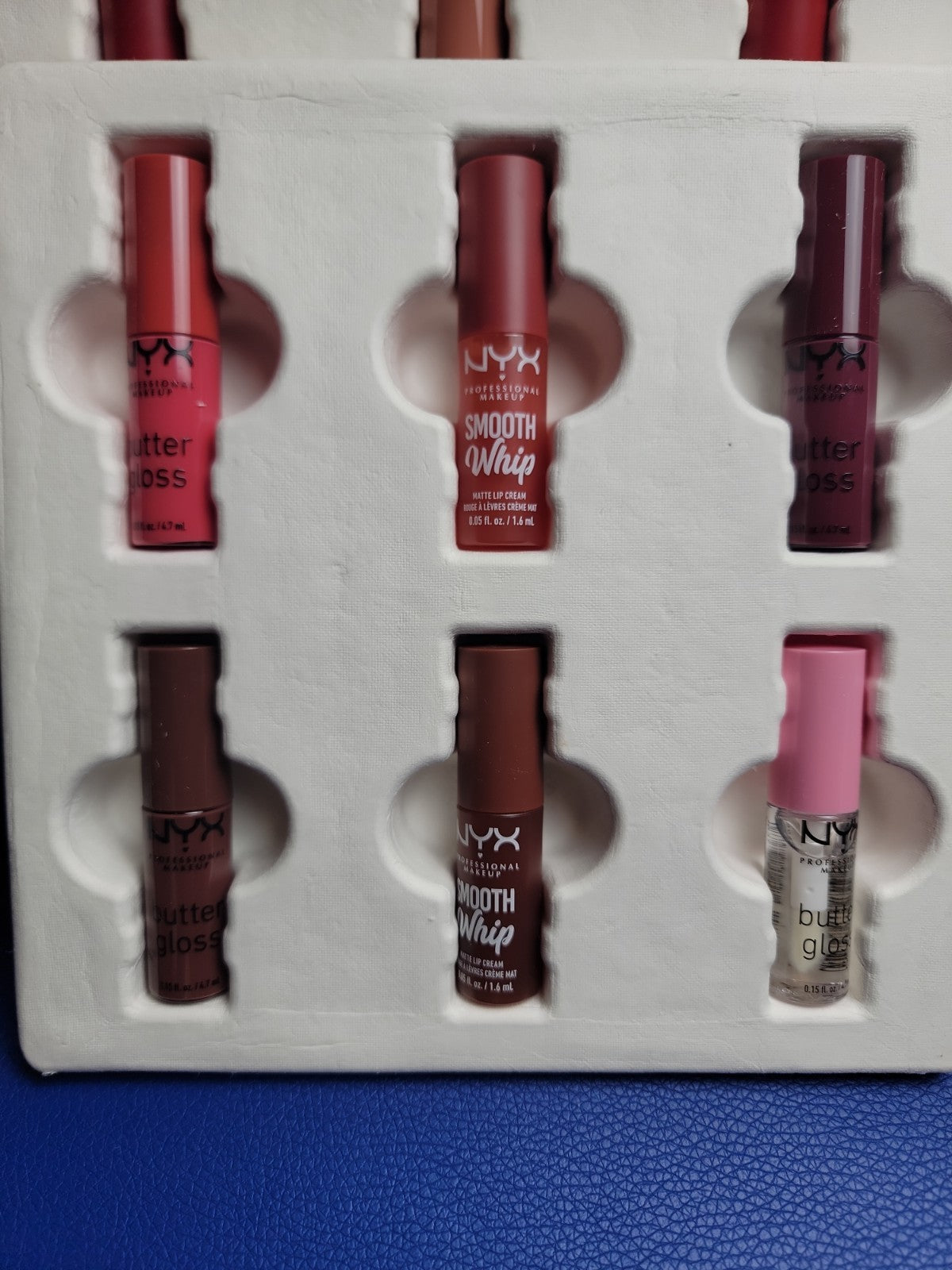 Lipstick Set - 12 Matte Lip Colors for Kissmas Holiday Makeup