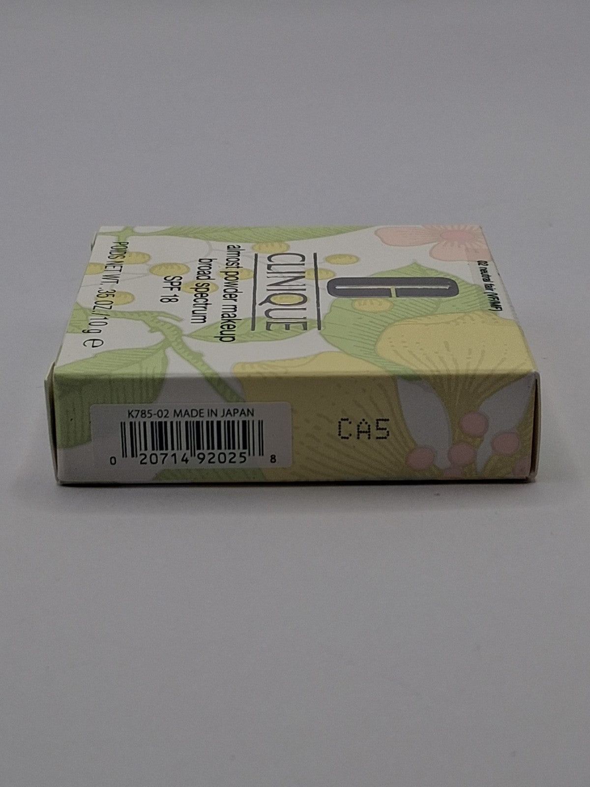 Clinique Powder Makeup SPF 18 Neutral Fair Face Powder - 02