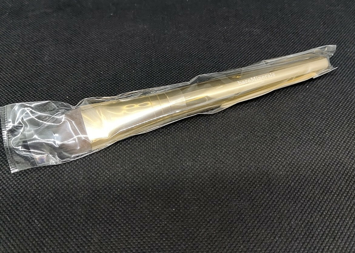 bareMinerals Complexion Perfector Foundation Brush Limited Edition NIP Sealed