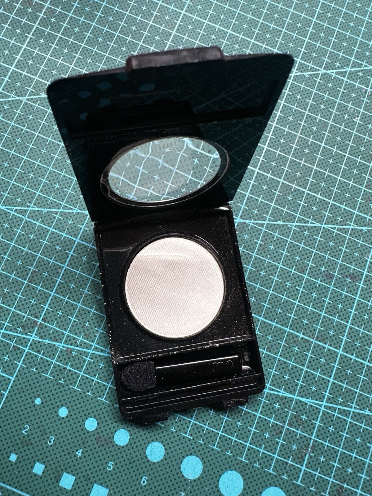 Semi-Matte Eye Shadow - Merle Norman Oyster 0.09 oz | Eye Makeup