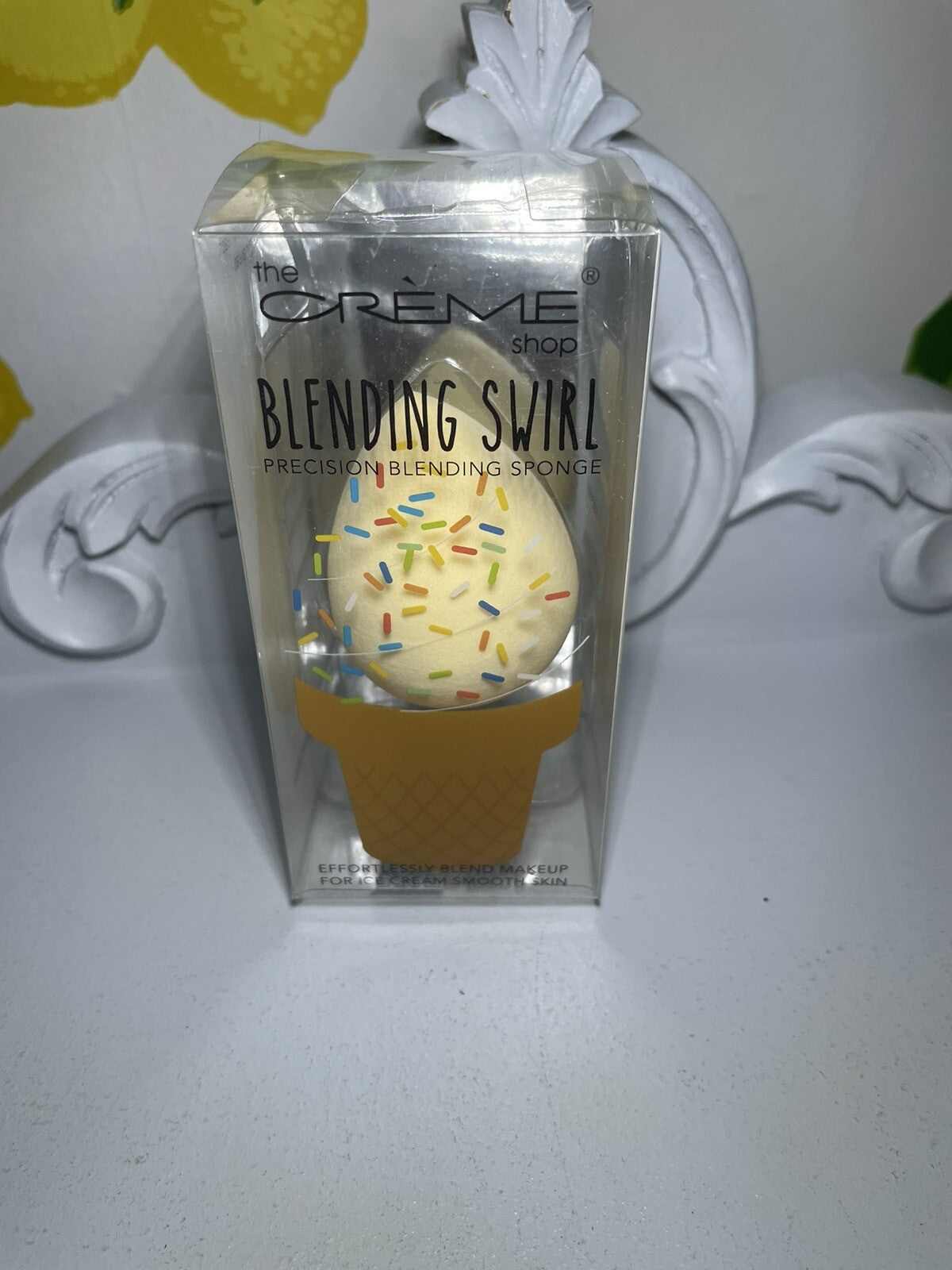 Makeup Sponge Blending Sponge for Cosmetics & Foundation - The Creme Shop