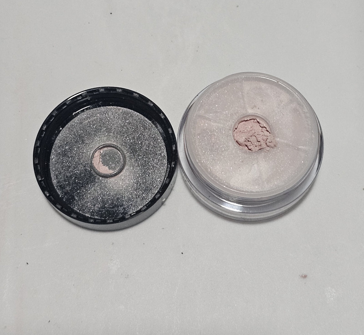 Loose Powder Eyeshadow in Rose Quartz - Vibrant Eye Makeup Pigment