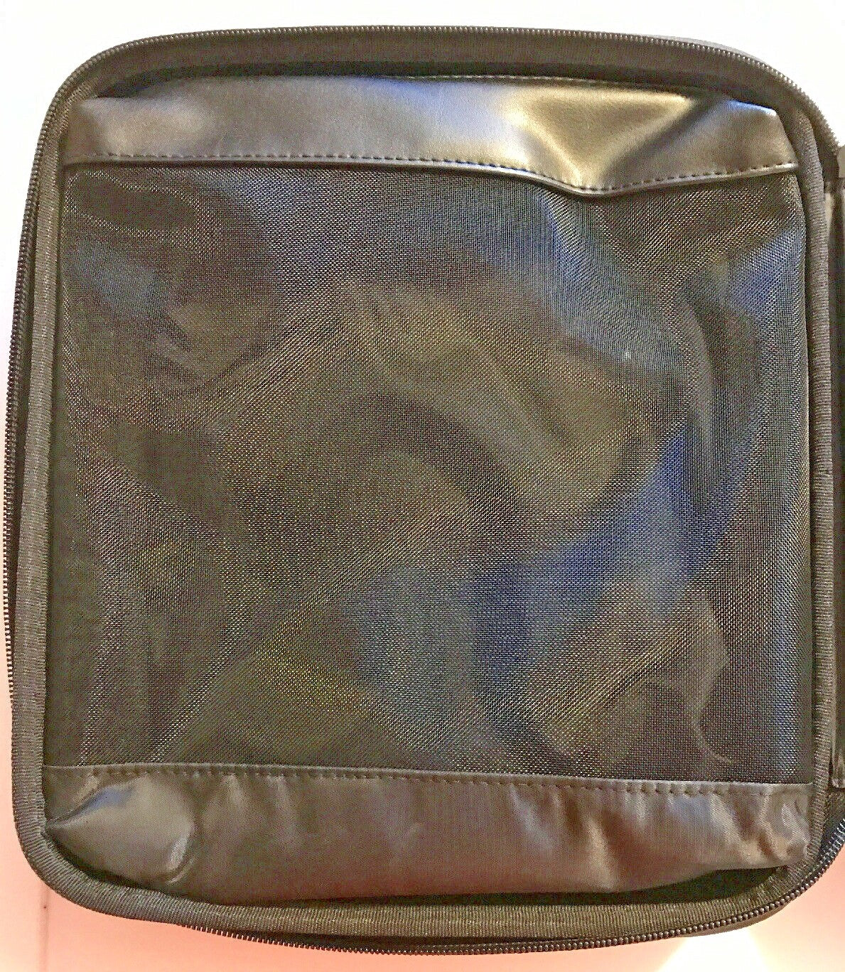 Travel Makeup & Toiletry Case with Detachable Compartments
