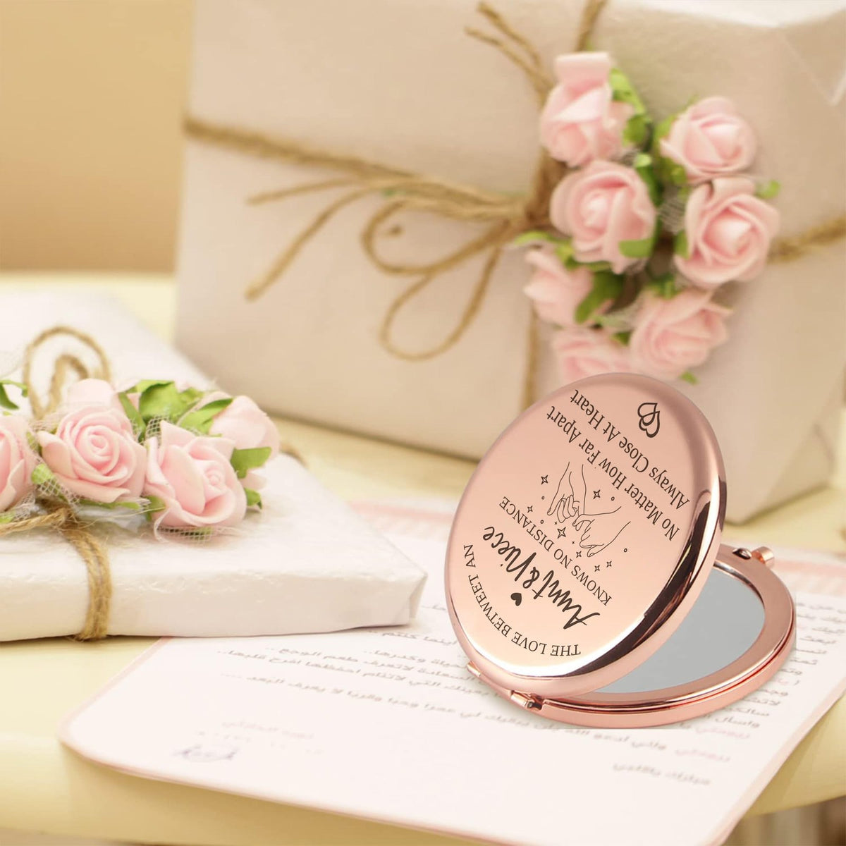 Personalized Compact Mirror for Aunt & Niece - Heartfelt Gift, Dual Magnification