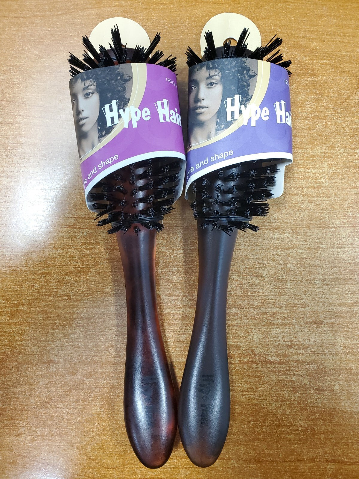 2 Pack Hair Style and Shape Hair Brushes - Model 19013-A