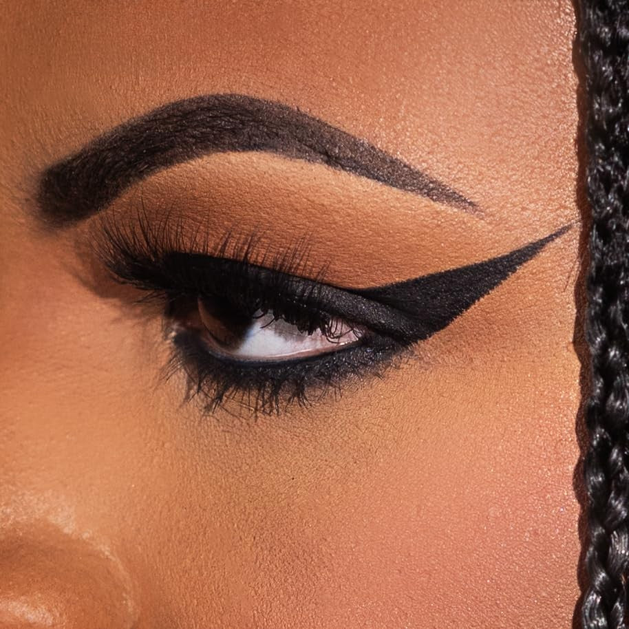 Waterproof Smudge-Proof Eyeliner Pencil - Long-Wear, High Pigment, 4 Shades