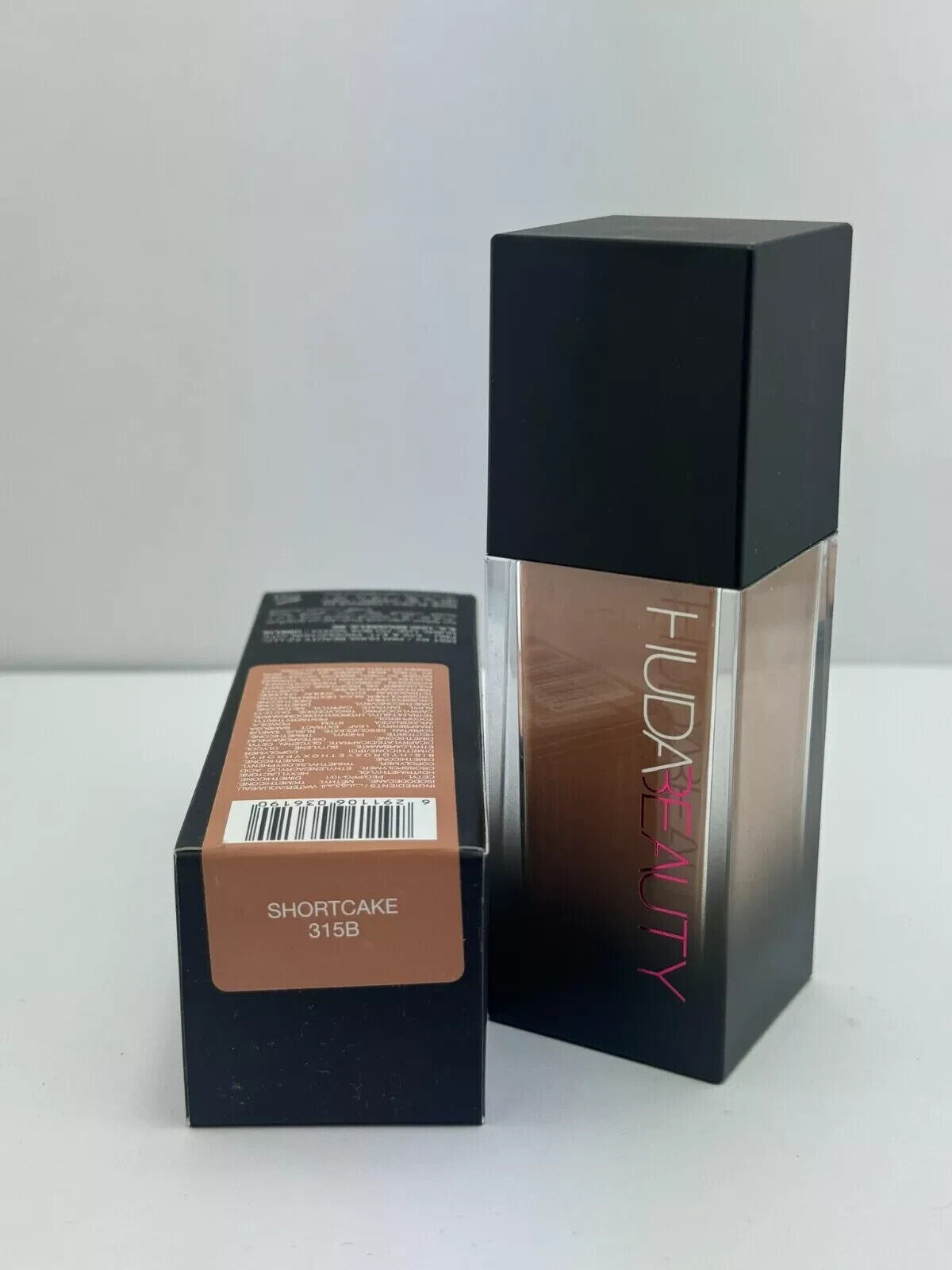 Liquid Foundation Shortcake 315B - Full Coverage, Authentic Huda Beauty