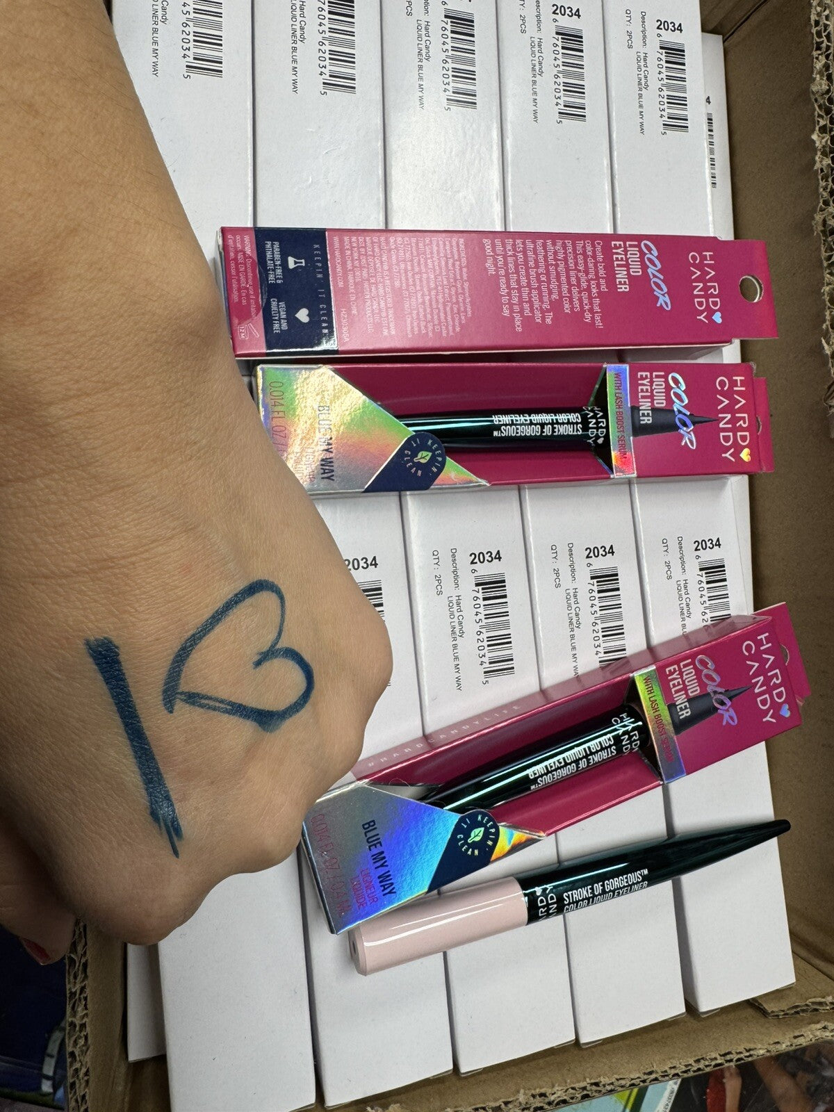 6 Color Liquid Eyeliner Set - Metallic Shimmer, Long-Lasting, Precise Application
