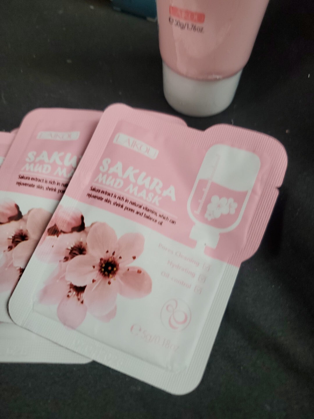 Sakura Women's Beauty Gift Set - Skin Care Lotion Serum Masks & More, 25 Pieces