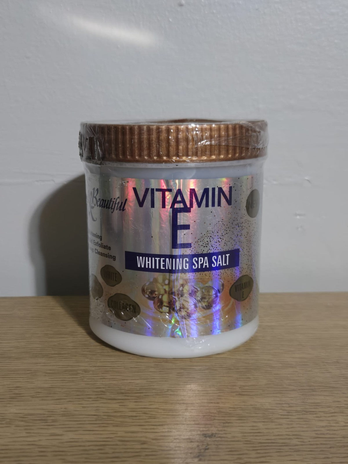 Soft & Beautiful Vitamin E Arbutin Collagen Exfoliating Spa Salt