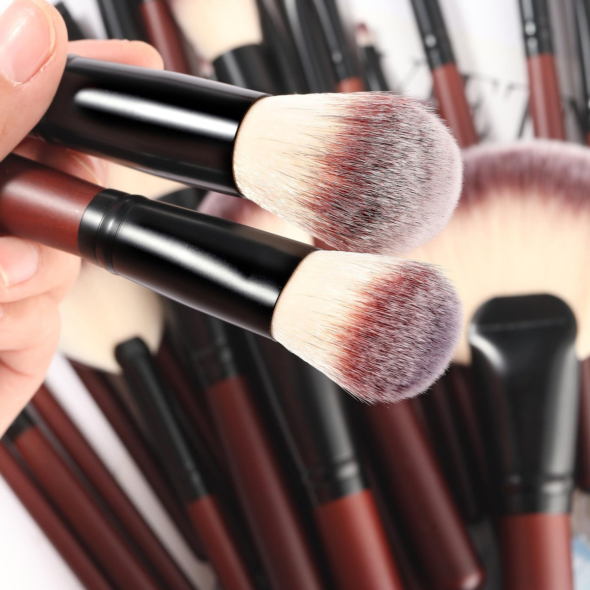 Full Face & Eye Makeup Brush Set - Travel Friendly Synthetic Brushes for Beginners