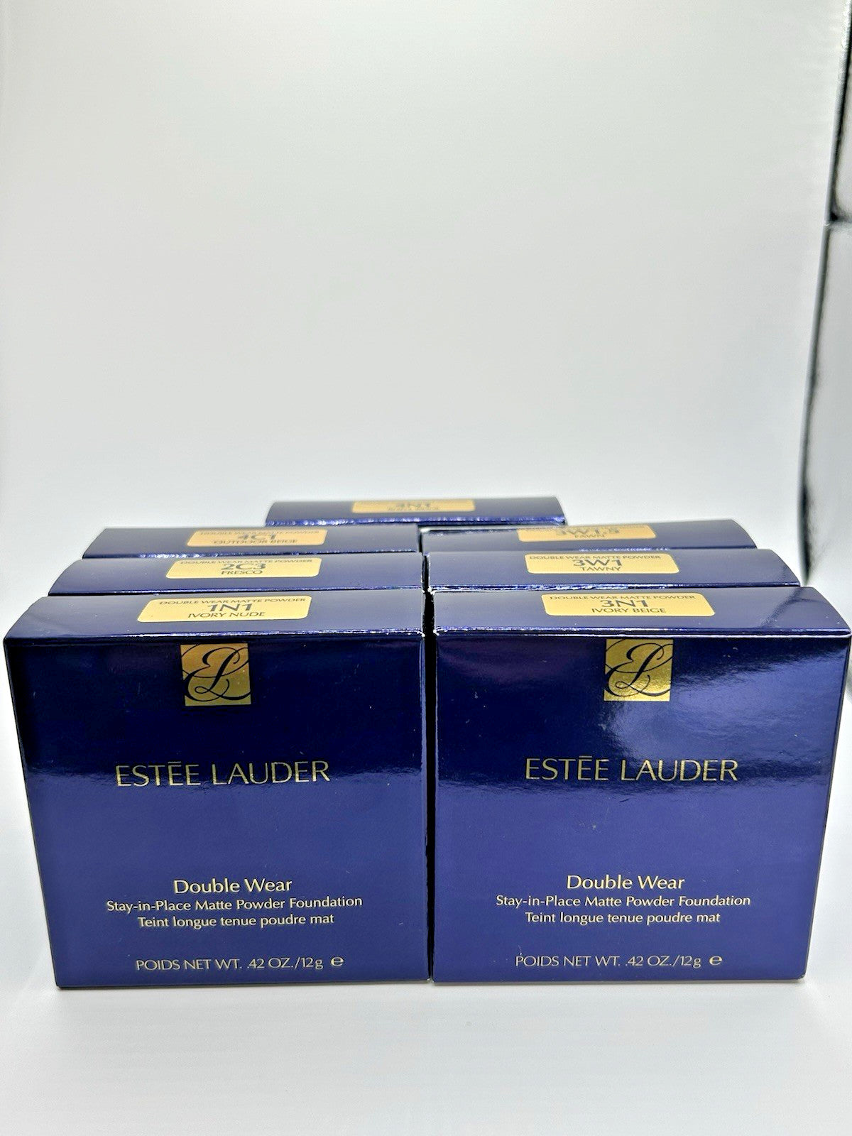 Estee Lauder Double Wear Matte Powder Foundation with Shade Selection
