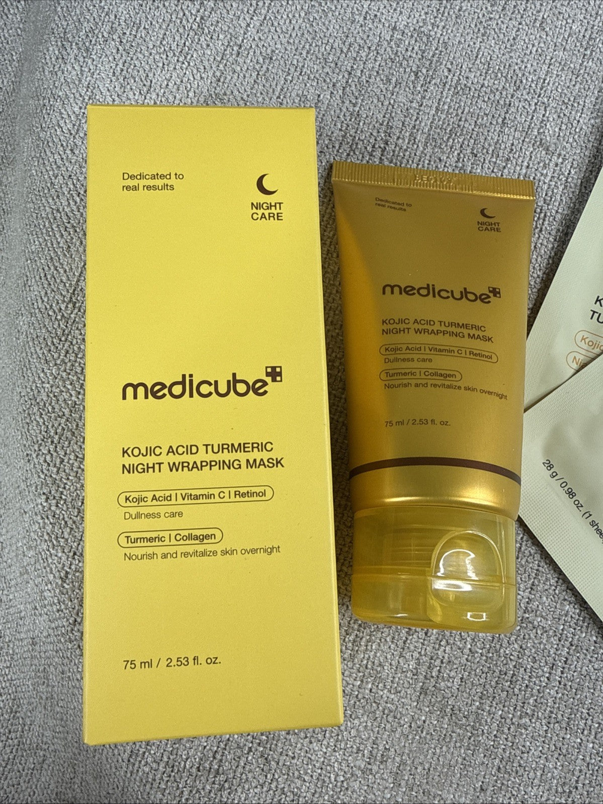 Kojic Acid Turmeric Night Wrapping Mask + 2 Gel Masks