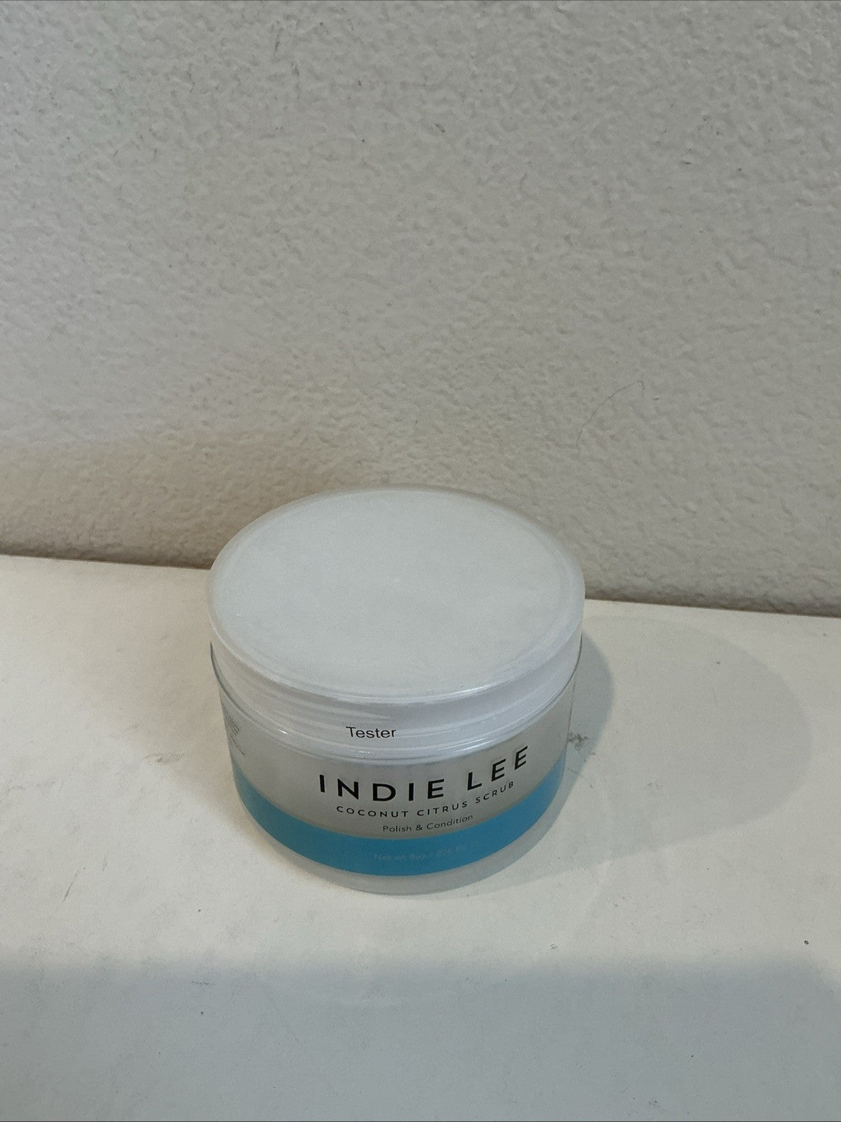INDIE LEE Coconut Citrus Scrub 8oz Sugarcane & Lemon Balm New