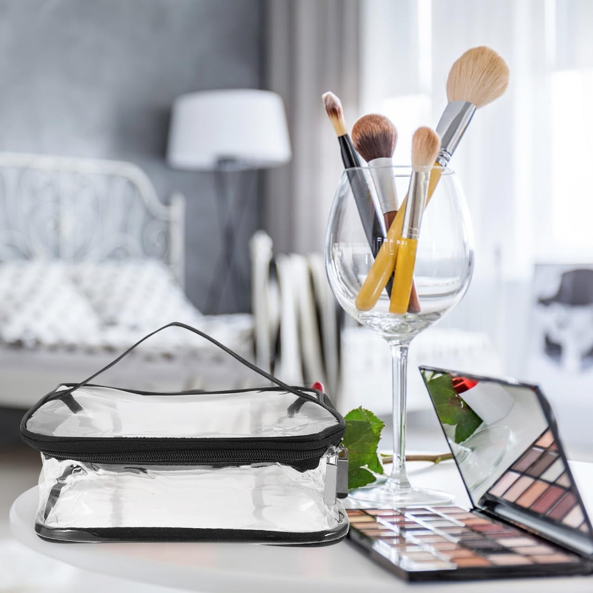 Clear Handheld Lunch Bag 9.84x7.87x3.34 Inches PVC Travel & Makeup Storage