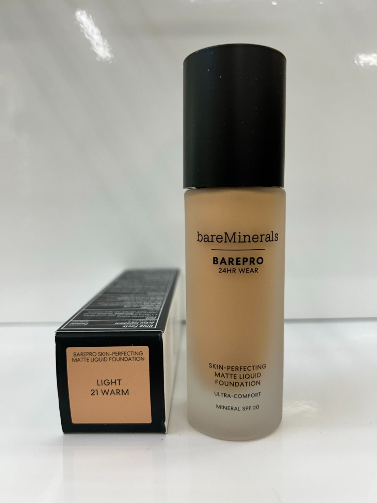 BareMinerals BarePRO 24HR Matte Liquid Foundation - Full Coverage, SPF 20