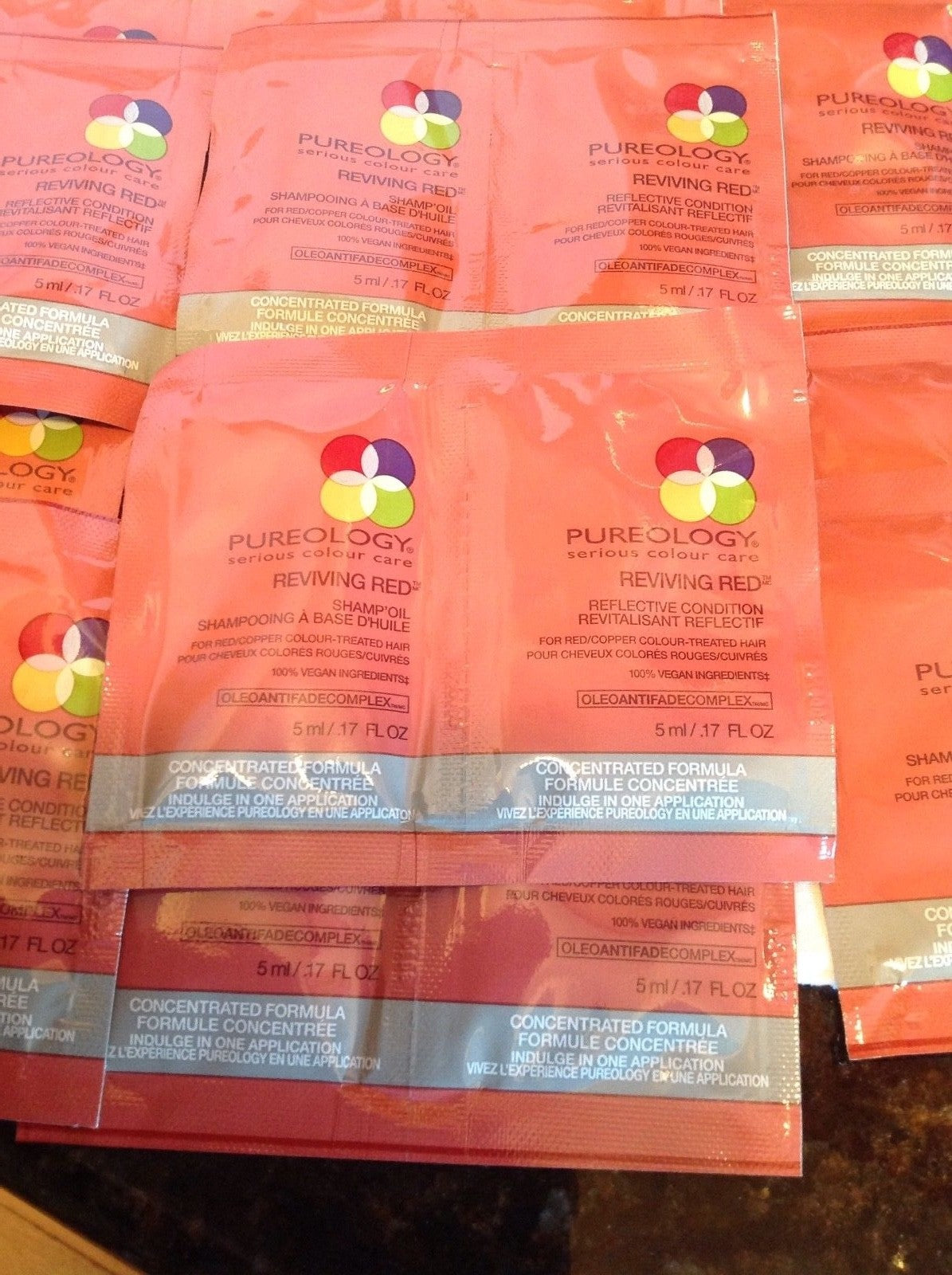 Reviving Red Shampoo & Conditioner Sample Pack - 18 Pcs