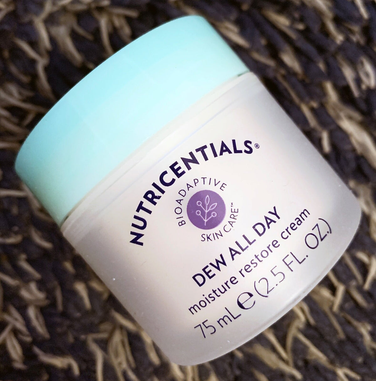 Nutricentials Dew All Day Moisture Restore Cream