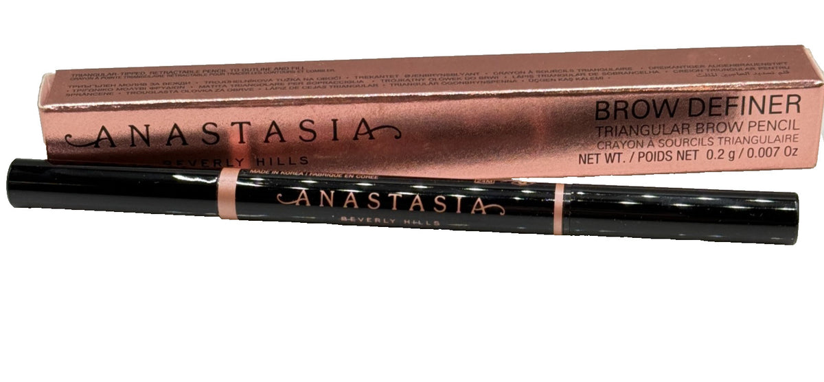 Brow Definer Pencil for Shaping & Defining Eyebrows - Auburn
