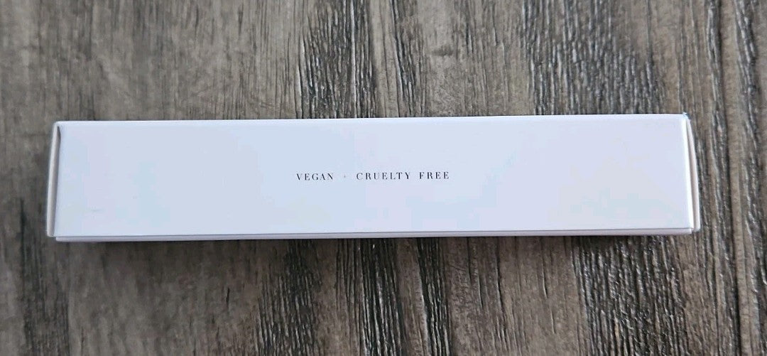Hydrating Lip Balm 15g Natural Silk Smooth Lip Care