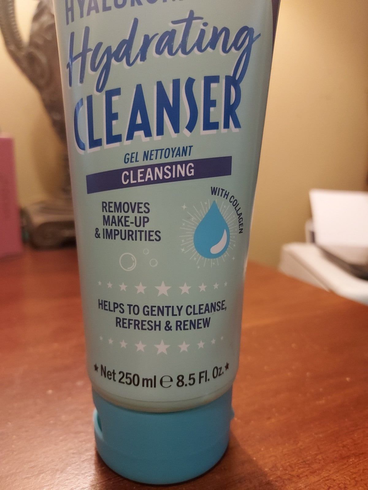 Hyaluronic Acid Hydrating Facial Cleanser 8.5 fl oz - Gentle Skin Care