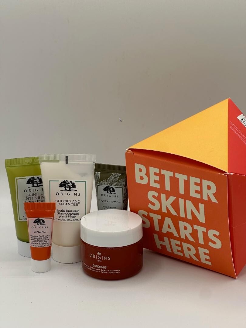 Skin Care Gift Set - Travel Size 5-Piece Anti-Aging & Hydrating Collection