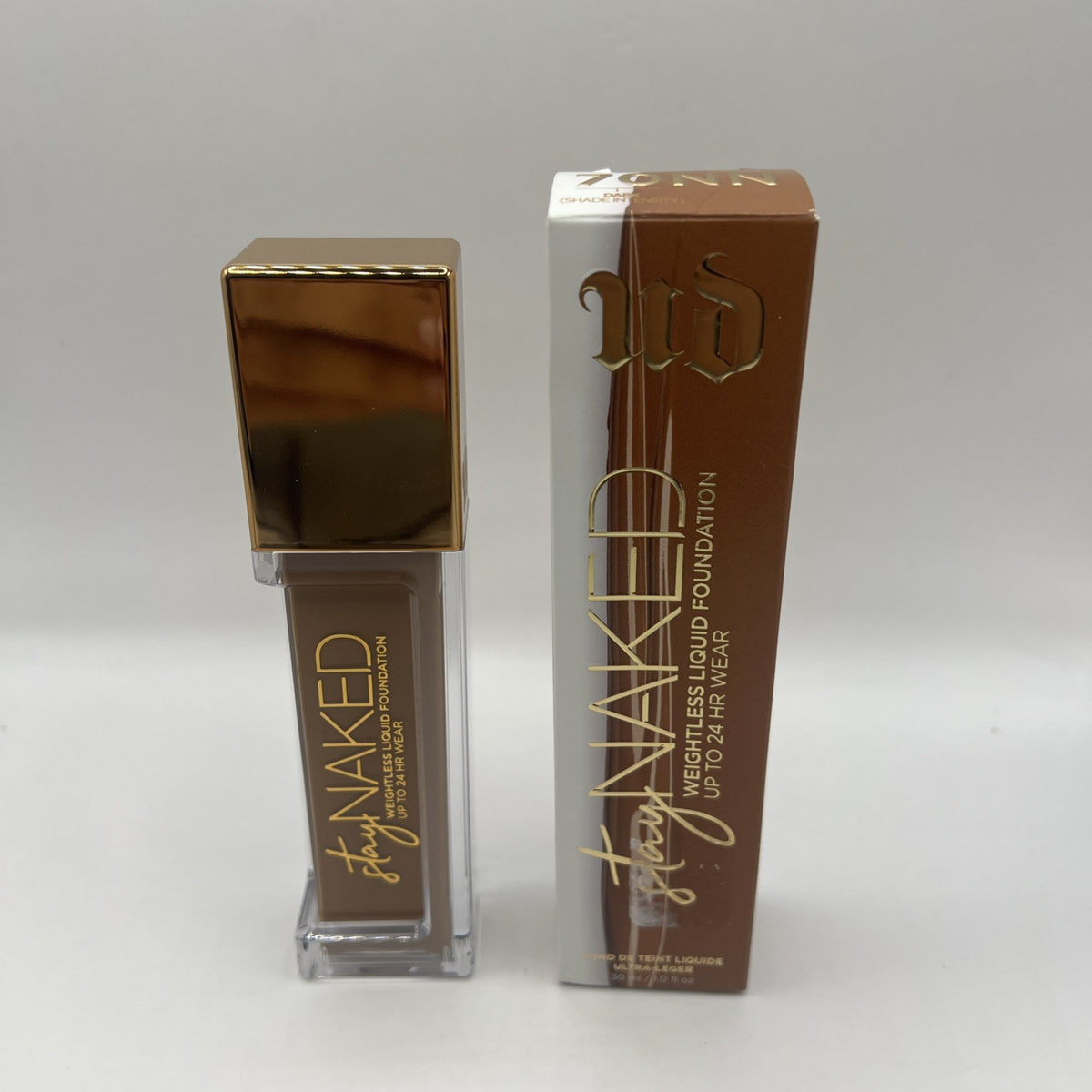 Weightless Liquid Foundation 70NN - Full Coverage Makeup for Flawless Skin
