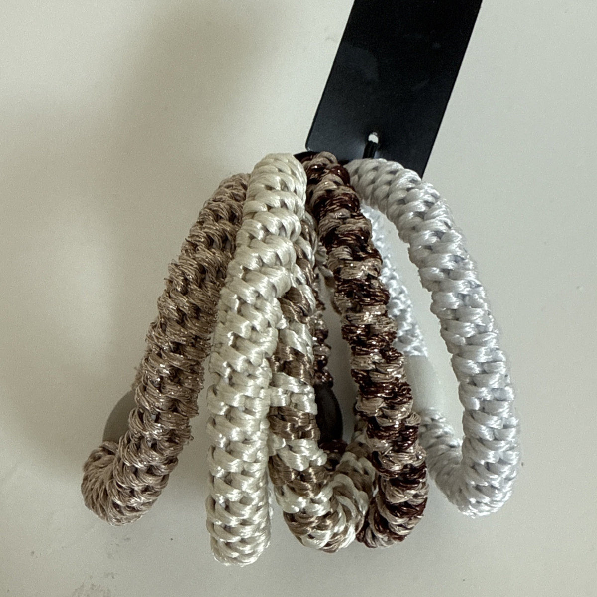 L Erickson Grab And Go Pony Set Of 5 Hair Ties White Chocolate