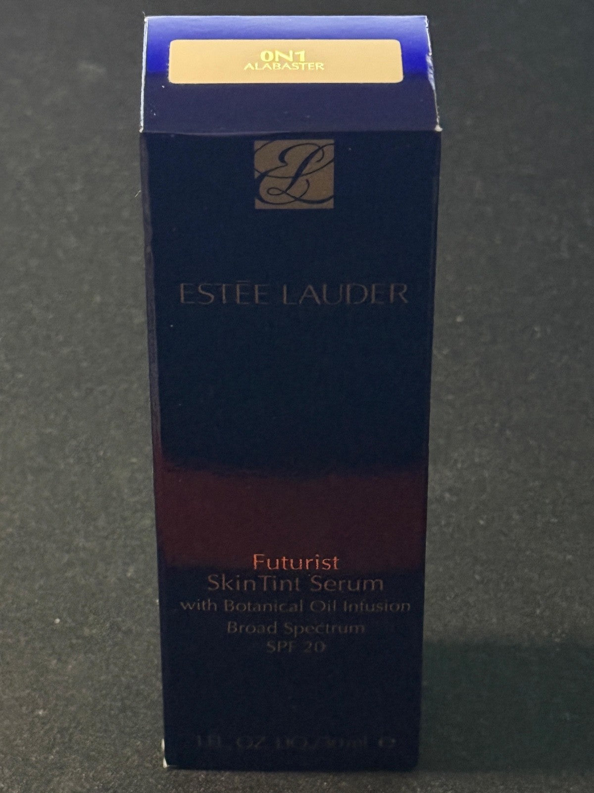 Estee Lauder Futurist SkinTint Serum SPF 20 Alabaster 1 oz / 30 ml
