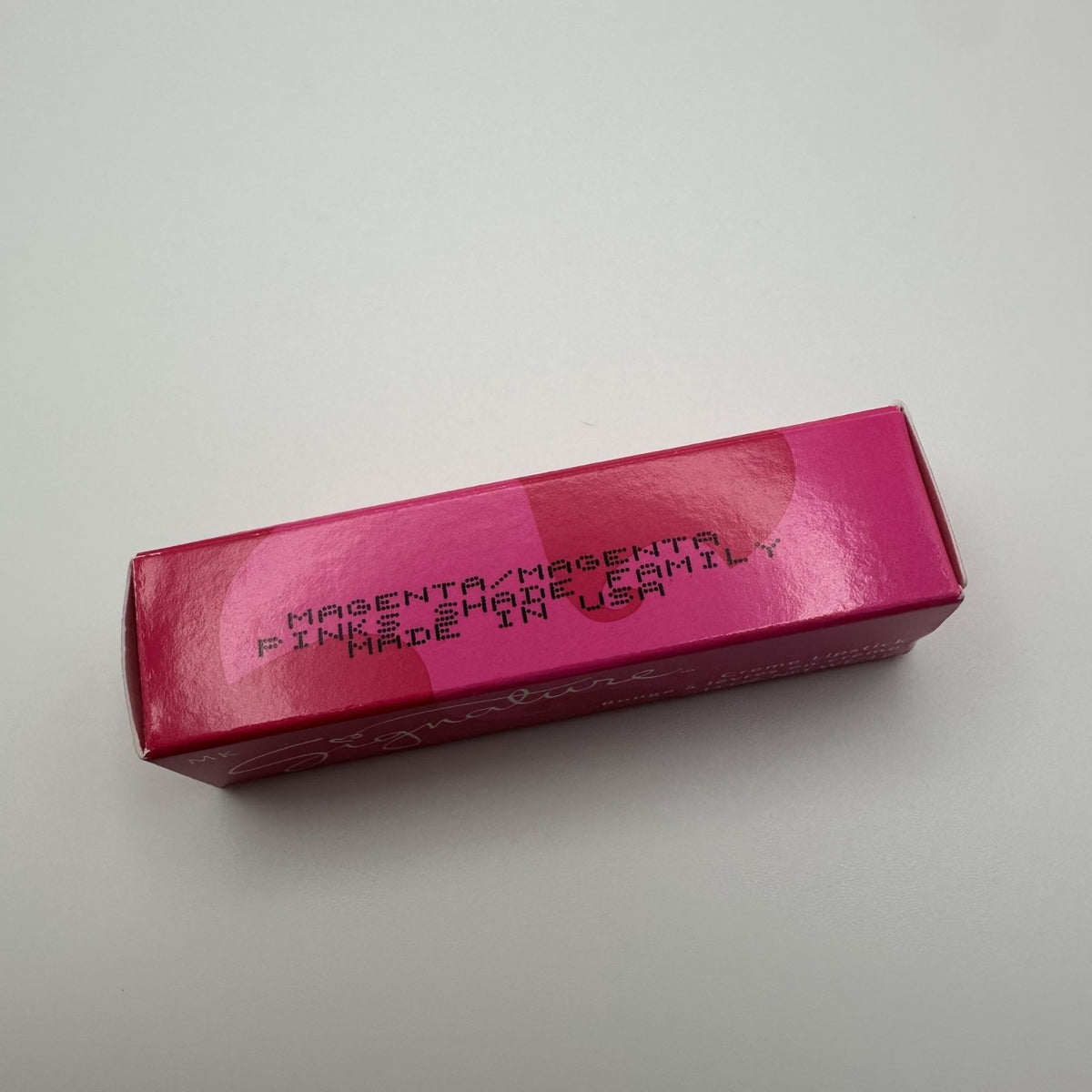 Mary Kay MK Signature Creme Lipstick Magenta