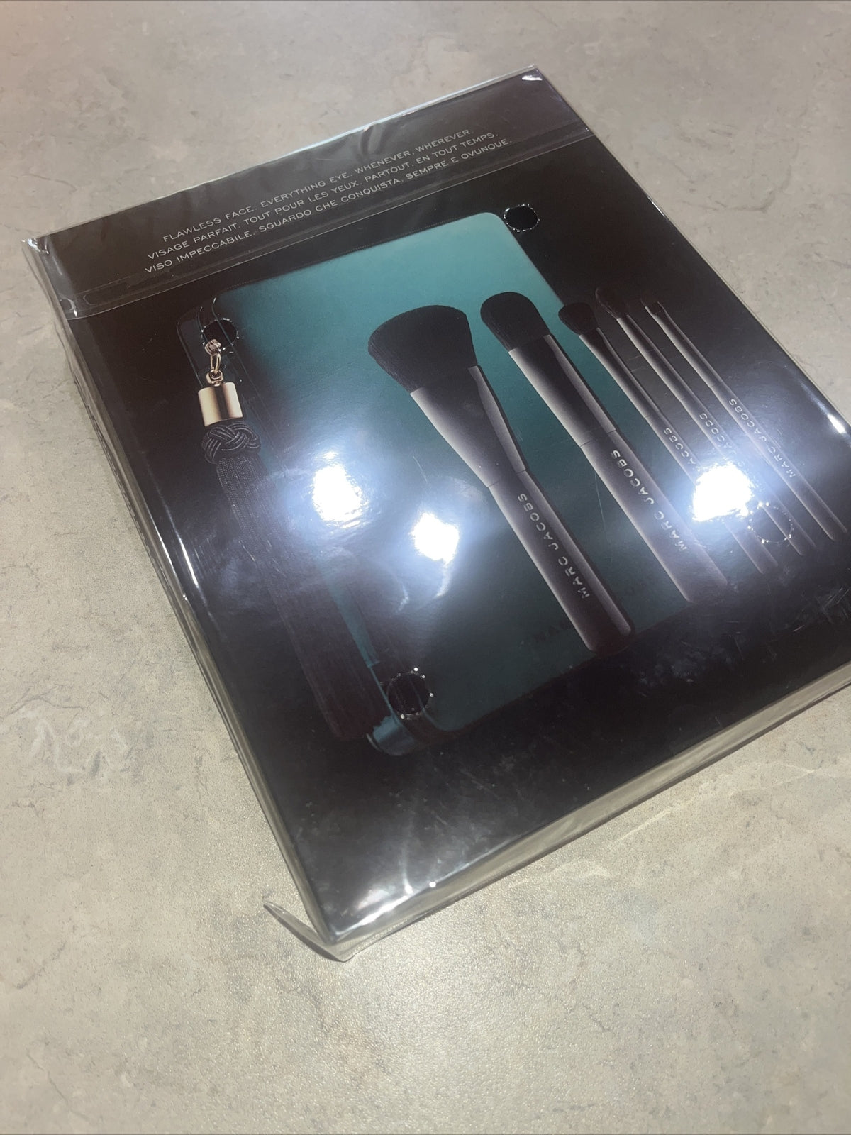 Marc Jacobs Your Place or Mine? 5-Piece Makeup Brush Set - Discontinued